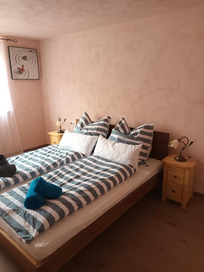 Musik Und Theater Gasthof Roessle - Rooms For Angels Burladingen 外观 照片